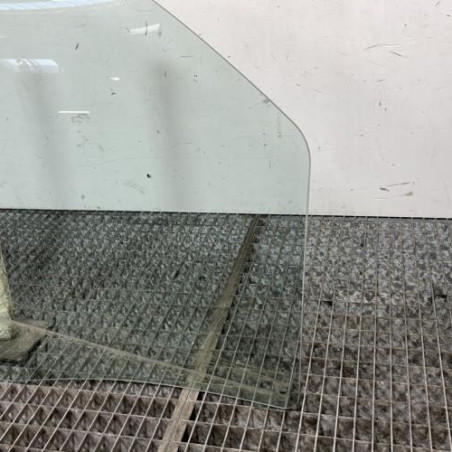 Vitre avant droit FIAT QUBO