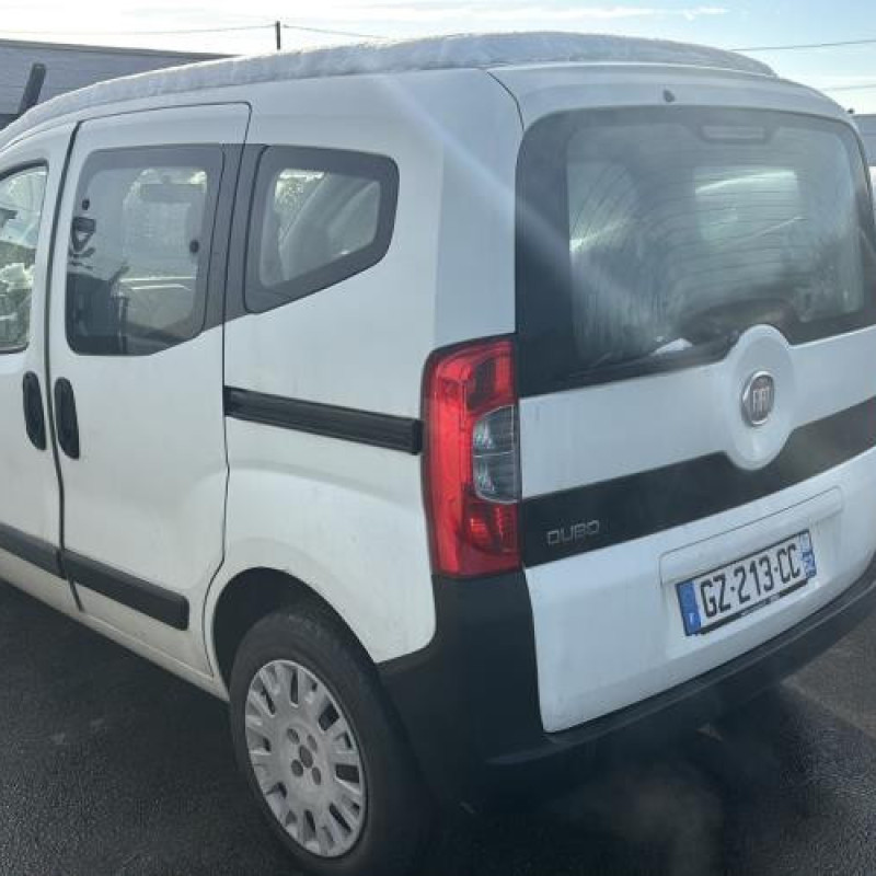 Vitre avant droit FIAT QUBO Photo n°8
