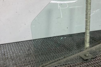 Vitre avant gauche FIAT QUBO