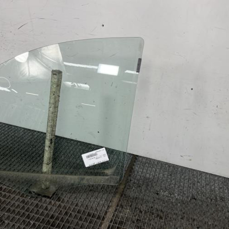 Vitre avant gauche FIAT QUBO Photo n°3