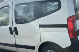 Renfort pare choc arriere (traverse) FIAT QUBO
