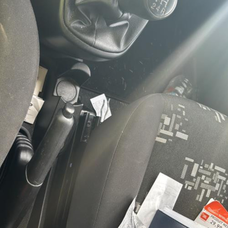 Renfort pare choc arriere (traverse) FIAT QUBO Photo n°18