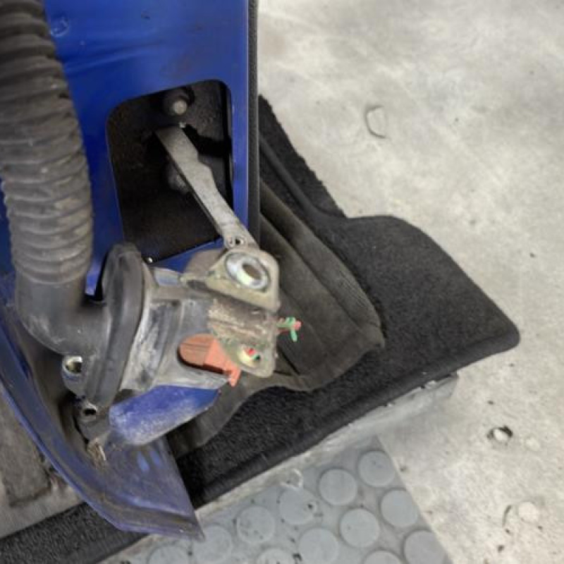 Porte arriere droit CITROEN SAXO Photo n°4