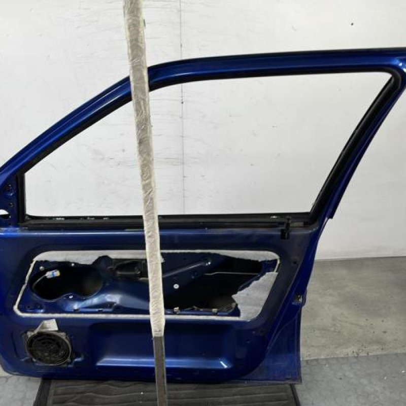 Porte avant droit CITROEN SAXO Photo n°6