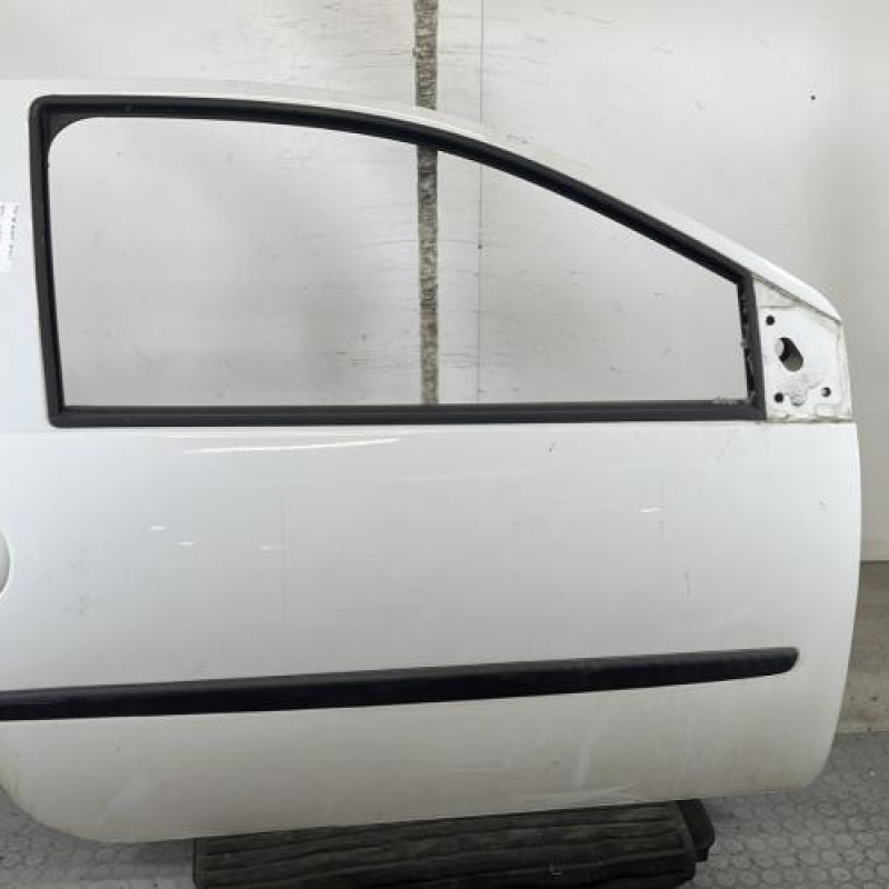 Porte avant droit RENAULT TWINGO 2 Photo n°1