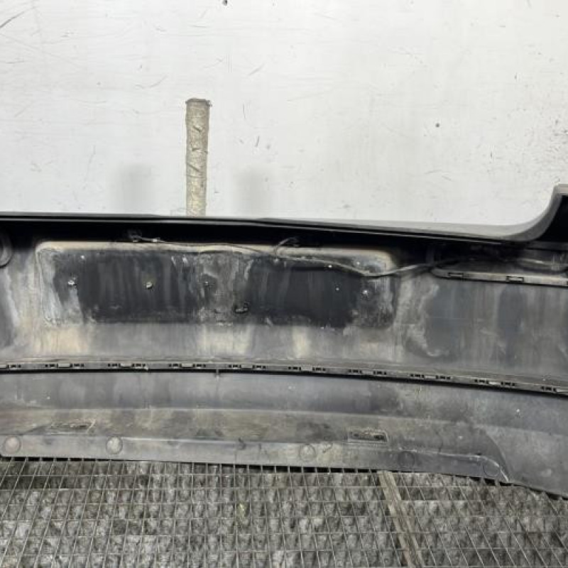 Pare choc arriere VOLKSWAGEN GOLF 4 Photo n°5