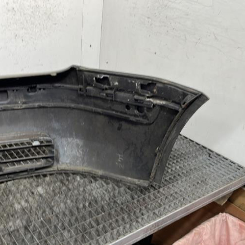 Pare choc avant VOLKSWAGEN GOLF 4 Photo n°4