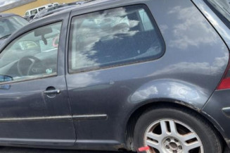Pare choc avant VOLKSWAGEN GOLF 4