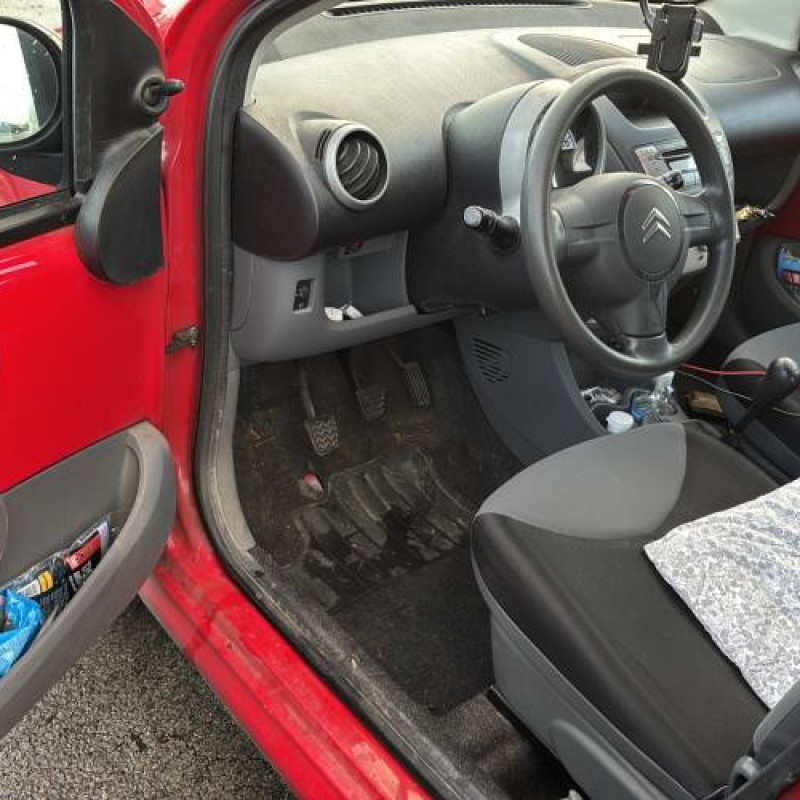 Porte avant gauche CITROEN C1 1 Photo n°17