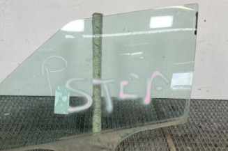 Vitre avant gauche SKODA FABIA 2
