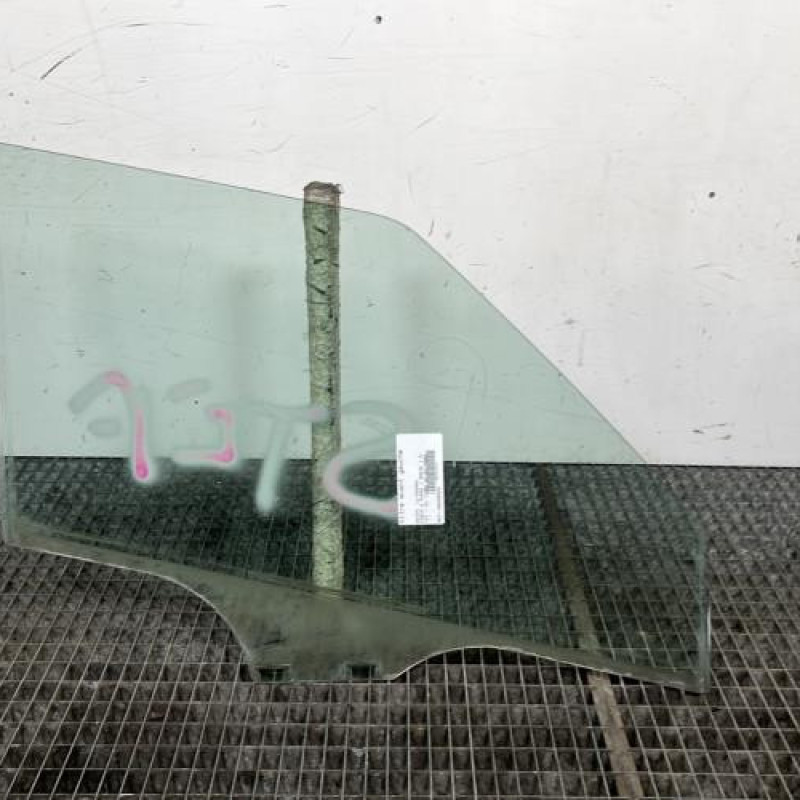 Vitre avant gauche SKODA FABIA 2 Photo n°4