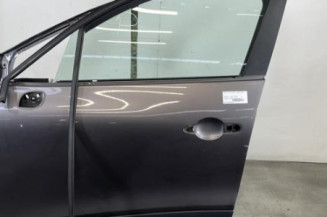 Porte avant gauche RENAULT CLIO 4 Photo n°1