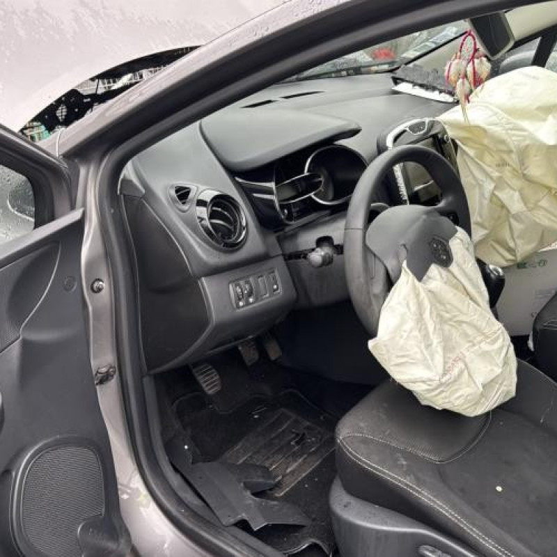 Porte avant gauche RENAULT CLIO 4 Photo n°17