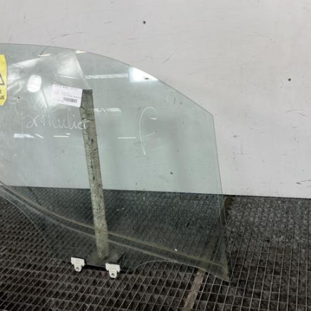 Vitre avant droit NISSAN NV200