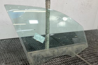 Vitre avant droit BMW SERIE 1 E87