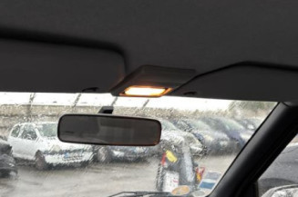 Vitre arriere droit PEUGEOT 106