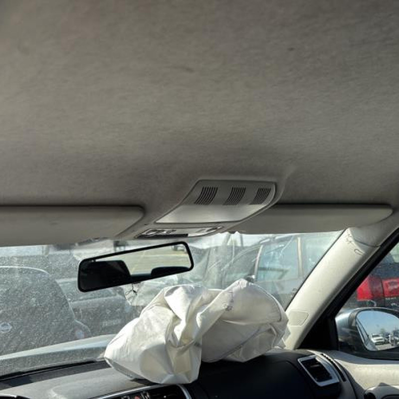 Vitre arriere droit SKODA FABIA 2 Photo n°16