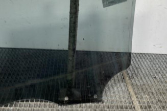 Vitre arriere droit PEUGEOT 2008 2