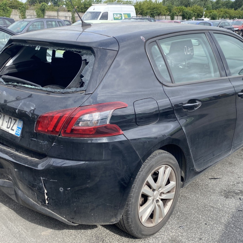 PEUGEOT 308 2 PHASE 2 1.5 BLUE HDI - 16V TURBO Photo n°4