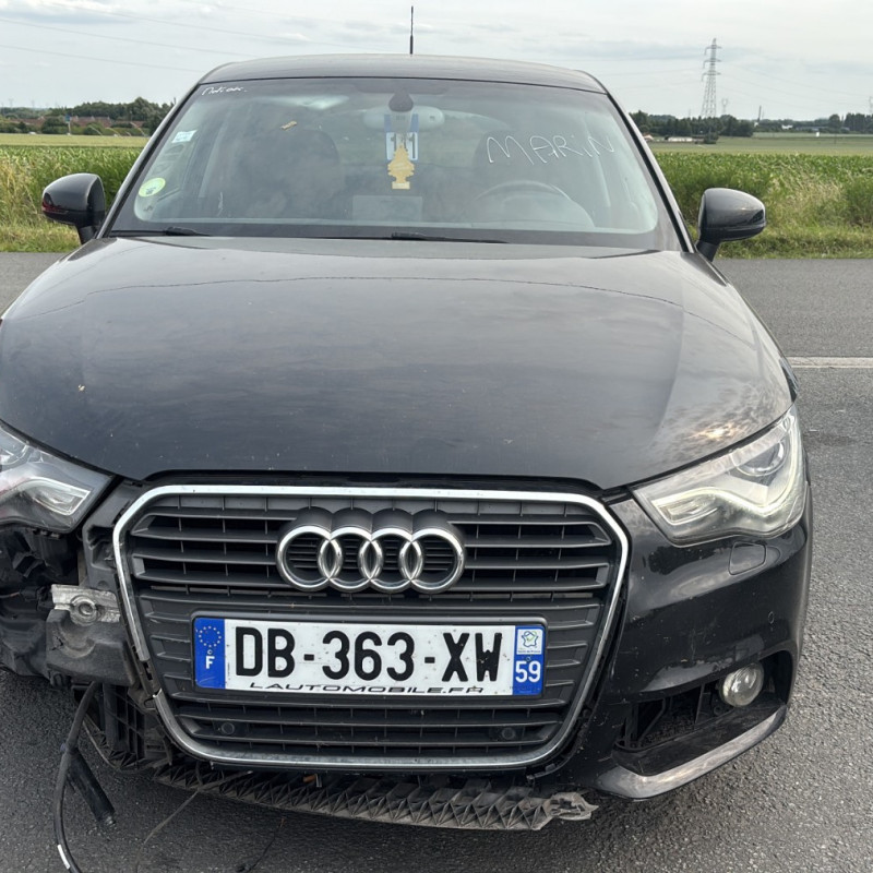 AUDI A1 1 SPORTBACK PHASE 1 1.6 TDI - 16V TURBO Photo n°18