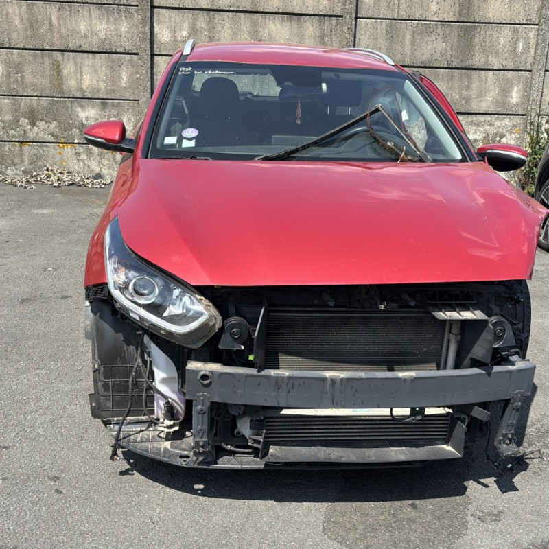 KIA CEE-D 3 SPORT WAGON PHASE 1 BREAK 1.4 GDI - 16V TURBO Photo n°19