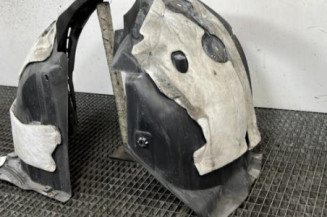 Pare boue avant droit PEUGEOT 2008 2