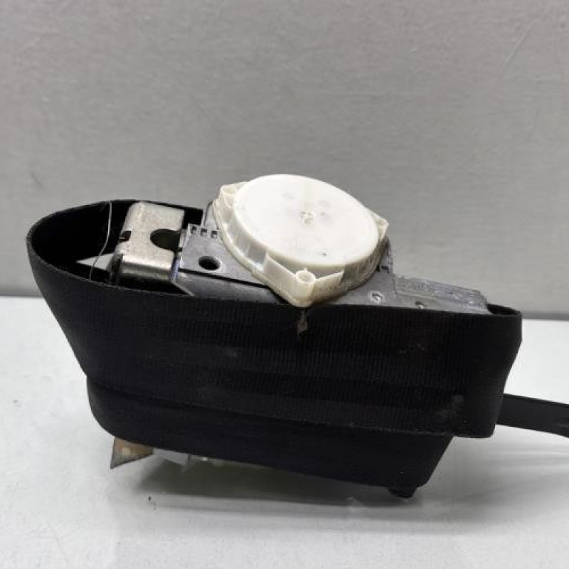 Pretensionneur de ceinture avant gauche FORD FIESTA 6 Photo n°4