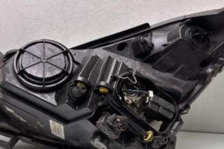 Optique avant principal droit (feux)(phare) OPEL CORSA D