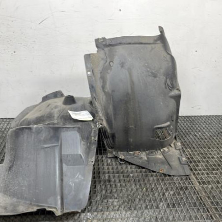 Pare boue avant droit BMW SERIE 1 E87 Photo n°1