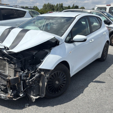 KIA CEE-D 2 PHASE 1 1.4 CRDI - 16V TURBO Photo n°1