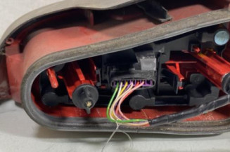Feu arriere principal gauche (feux) PEUGEOT 106