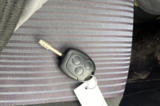 Aile avant droit FORD FUSION