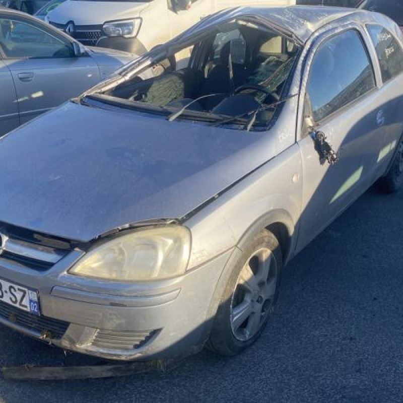 Feu arriere principal droit (feux) OPEL CORSA C Photo n°7