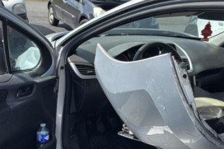 Interrupteur de leve vitre avant gauche PEUGEOT 207
