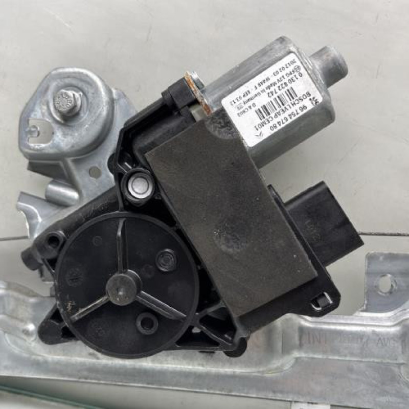Leve vitre electrique avant gauche PEUGEOT 308 1 Photo n°5