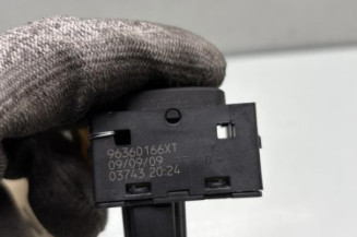 Interrupteur de leve vitre arriere gauche PEUGEOT 407