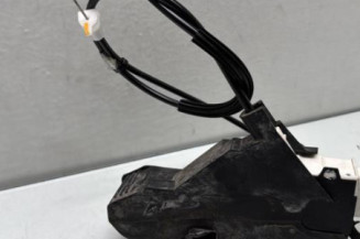 Serrure avant gauche PEUGEOT 407