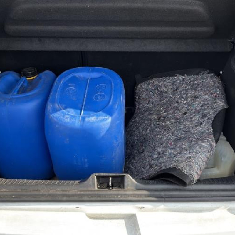 Vase de lave glace RENAULT CLIO 4 Photo n°18