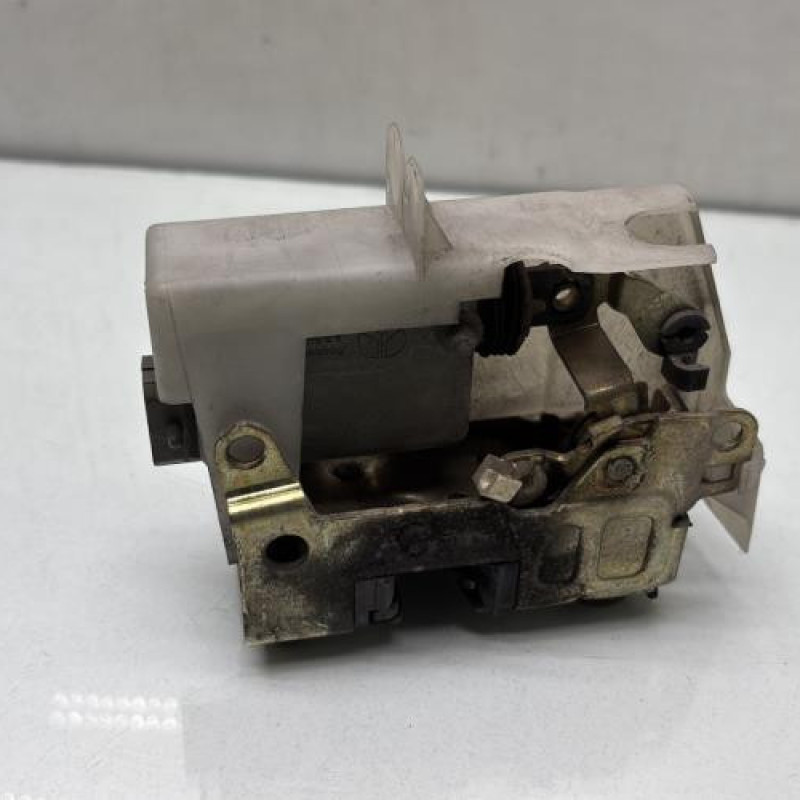 Serrure arriere droit RENAULT CLIO 2 Photo n°3