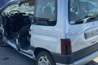 Feu arriere principal droit (feux) PEUGEOT PARTNER 1