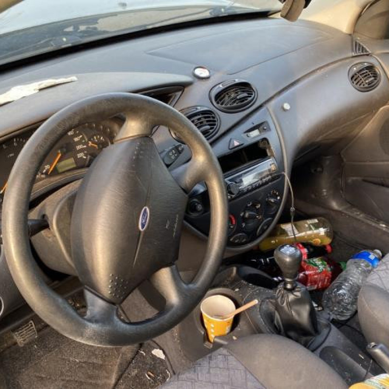 Poignee porte arriere gauche FORD FOCUS 1 Photo n°16