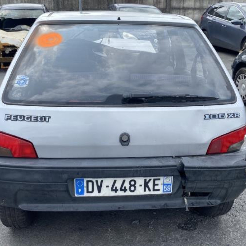 Feu arriere principal gauche (feux) PEUGEOT 106 Photo n°9