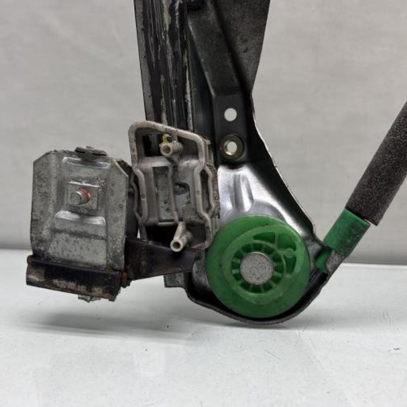Leve vitre electrique avant droit FORD FOCUS 1 Photo n°2