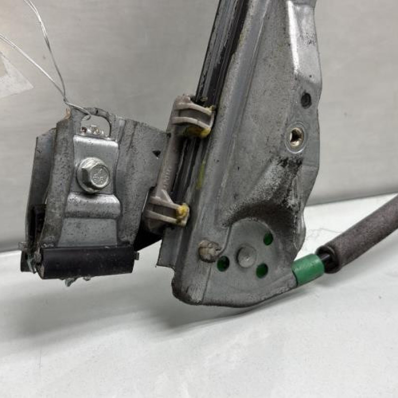 Leve vitre electrique avant droit FORD FOCUS 1 Photo n°8
