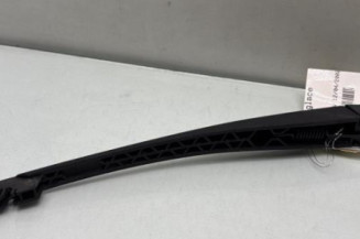 Bras essuie glace arriere PEUGEOT 106