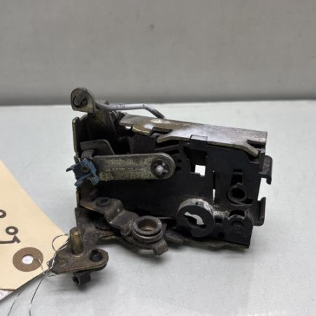 Serrure avant gauche PEUGEOT 106