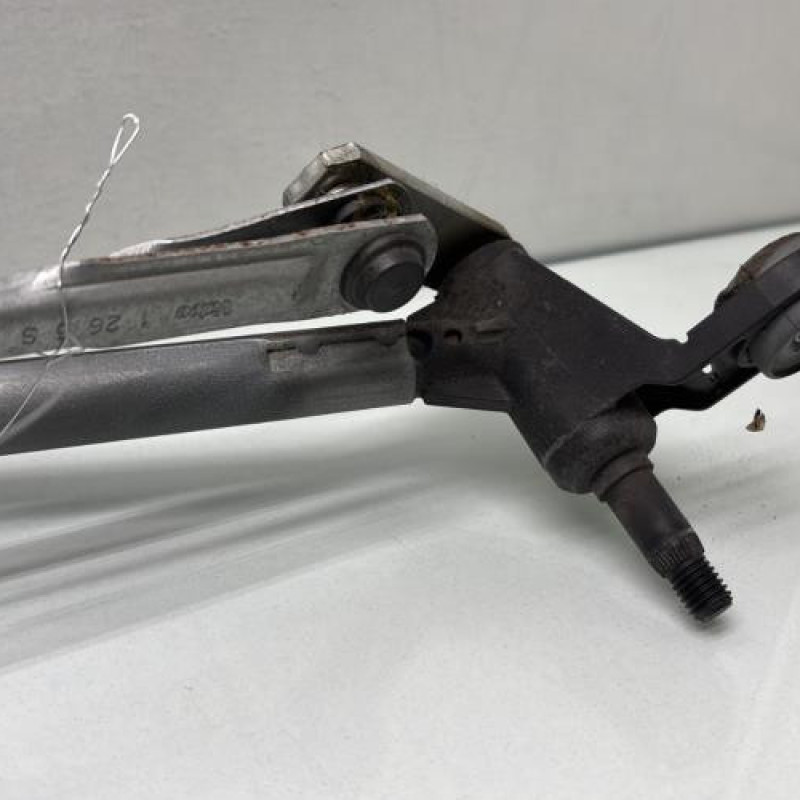 Moteur essuie glace avant DACIA SANDERO 2 Photo n°3