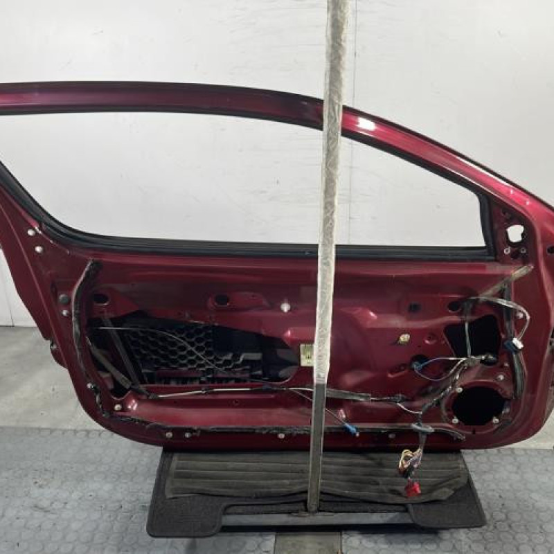 Porte avant gauche RENAULT MEGANE 1 Photo n°7