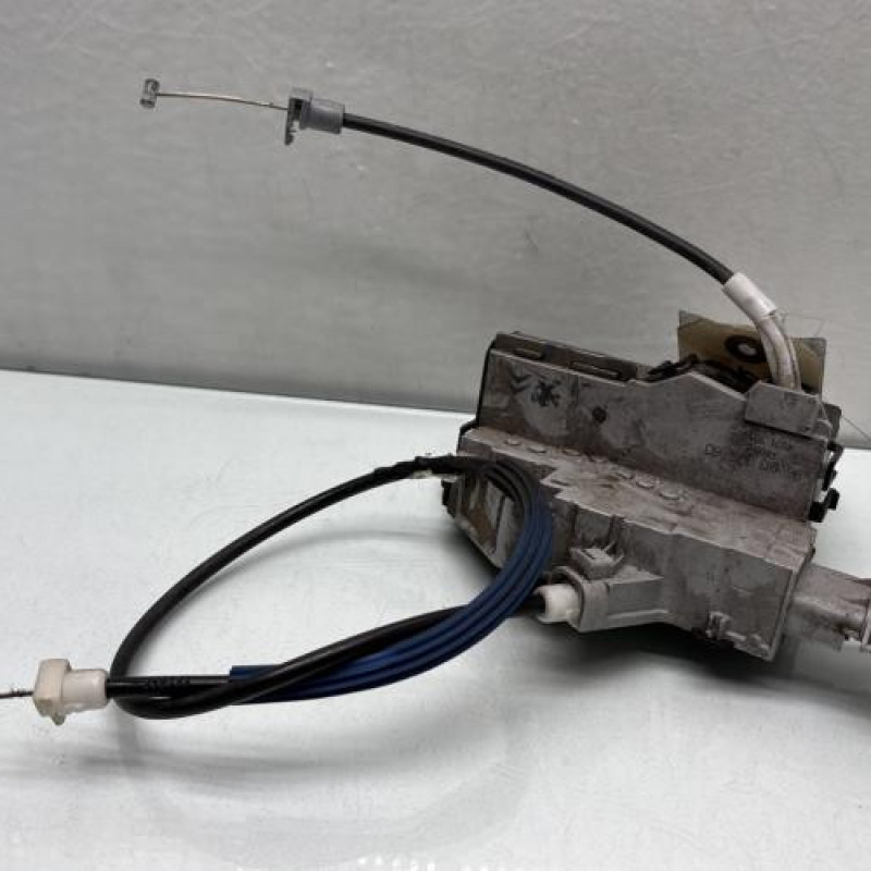Serrure arriere gauche PEUGEOT 407 Photo n°4