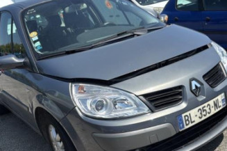 Aile avant droit RENAULT GRAND SCENIC 2